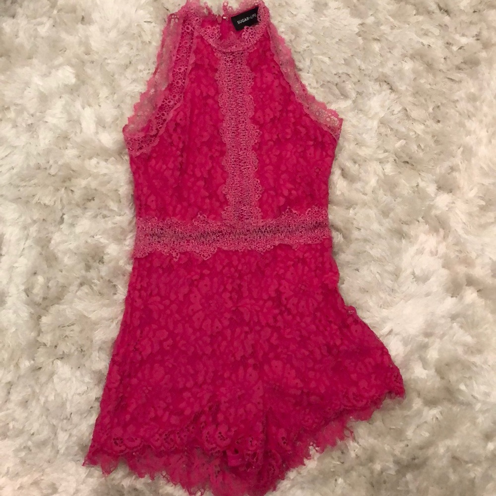 Sugar Lips Pink Romper size small